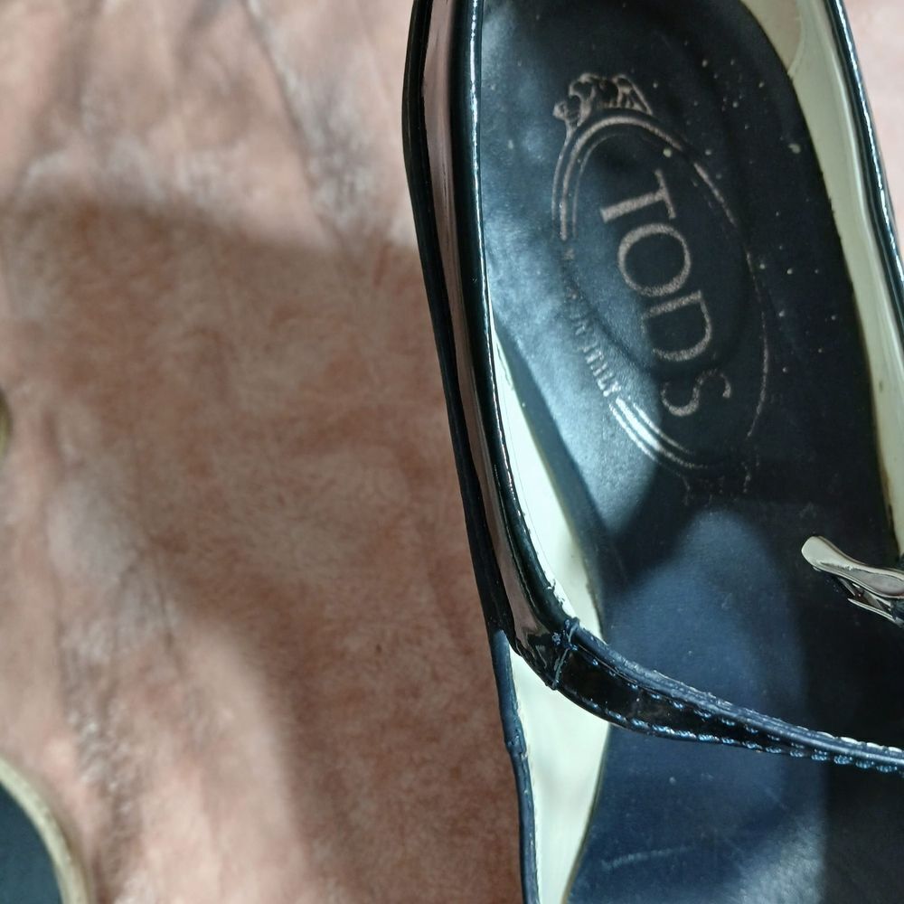 Tod's Black and Cream Mary Jane Heels with Thick Heel Size 37 - Picture 6 of 8